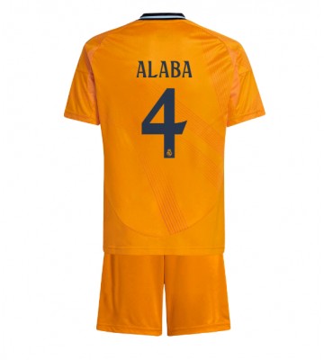 Real Madrid David Alaba #4 Borta Kläder Barn 2024-25 Kortärmad (+ Korta byxor)